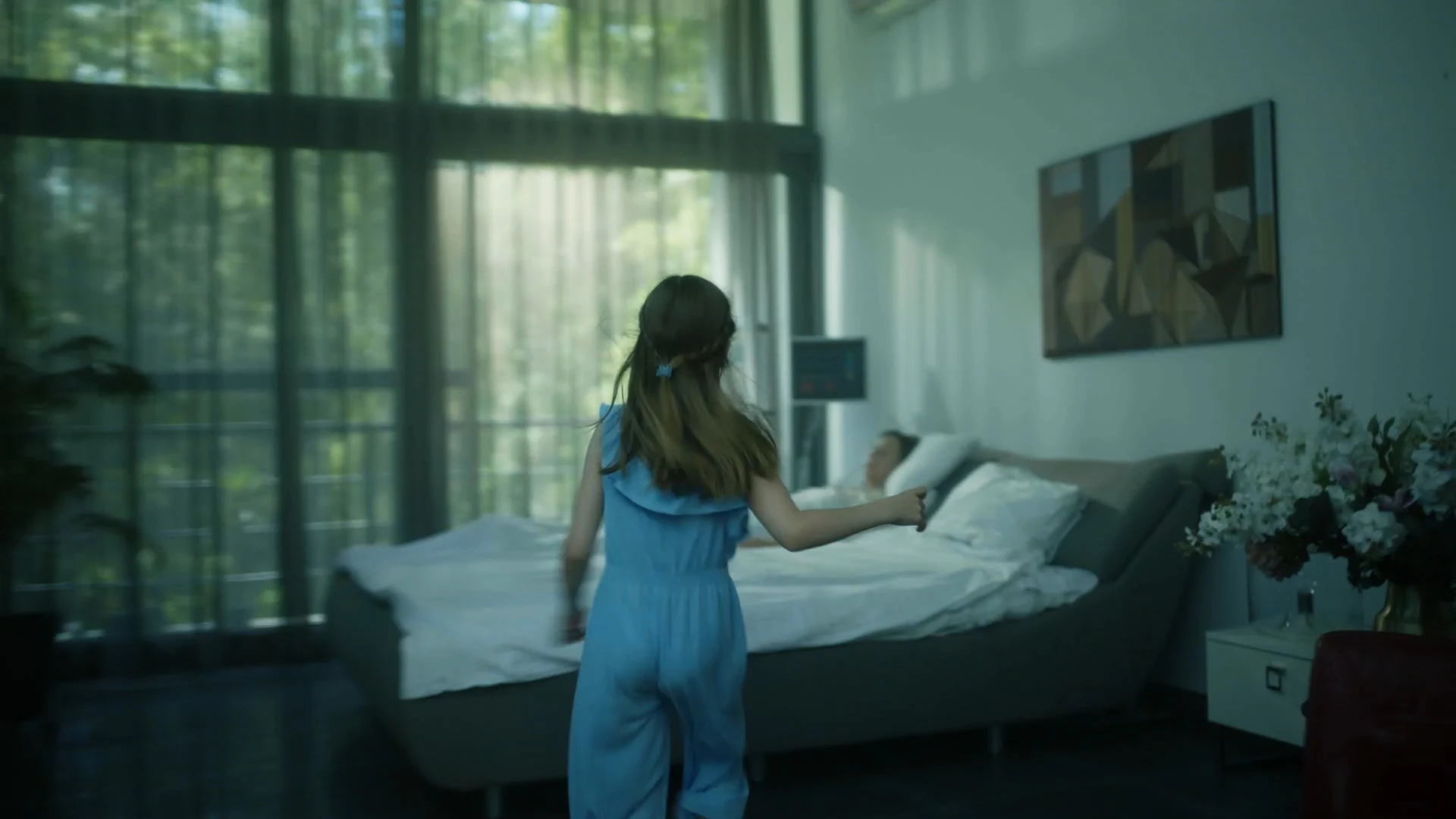 SERIES still 17