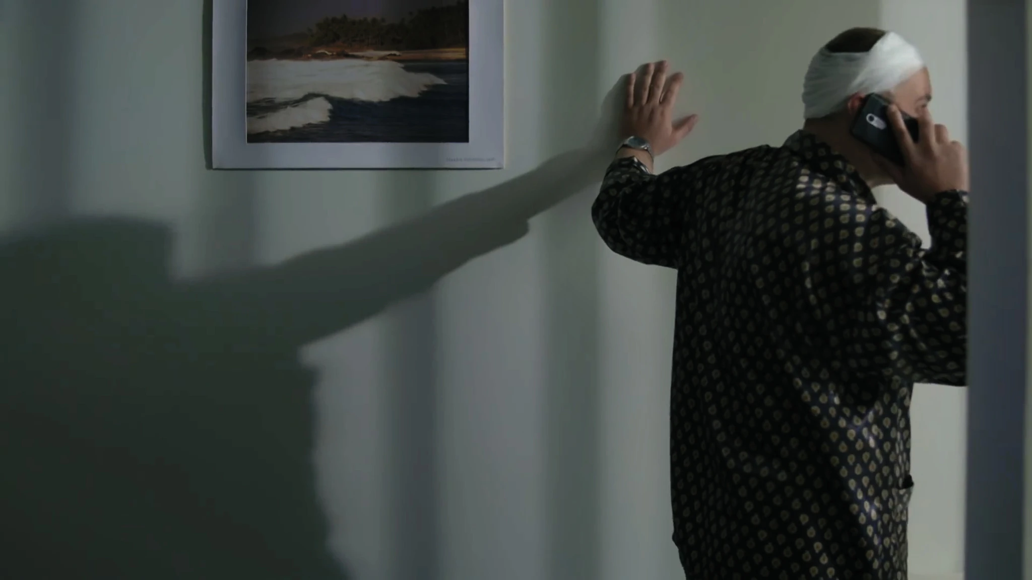 SERIES still 19